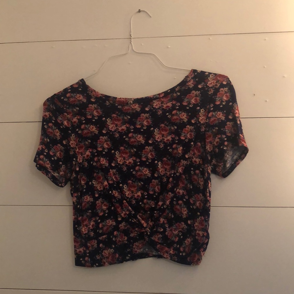 Junior’s Crop Top